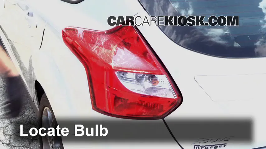 2013 Ford Focus SE 2.0L 4 Cyl. FlexFuel Hatchback Lights Tail Light (replace bulb)